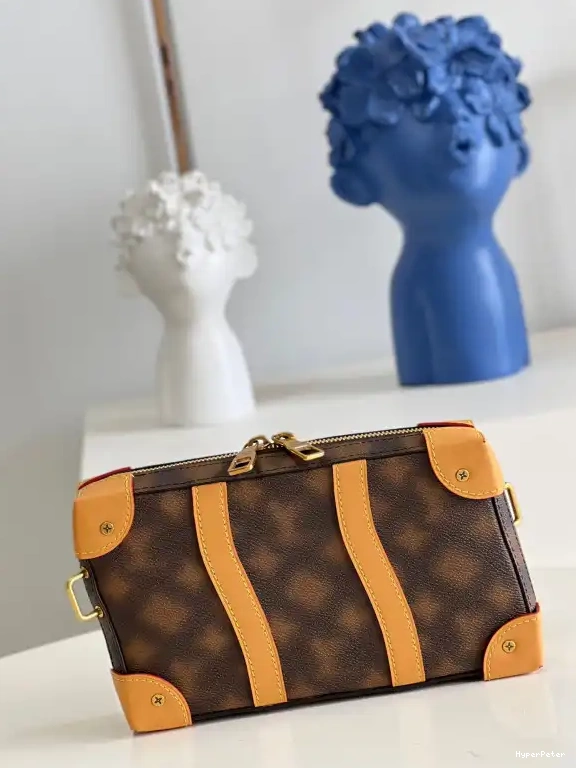 VUITTON TRUNK LOUIS SOFT 0630